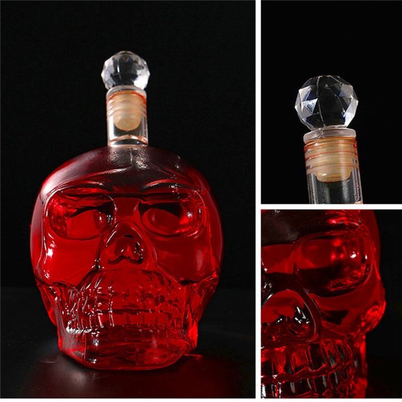 Skull Shaped Wine Decanter - Picture 1 of 3